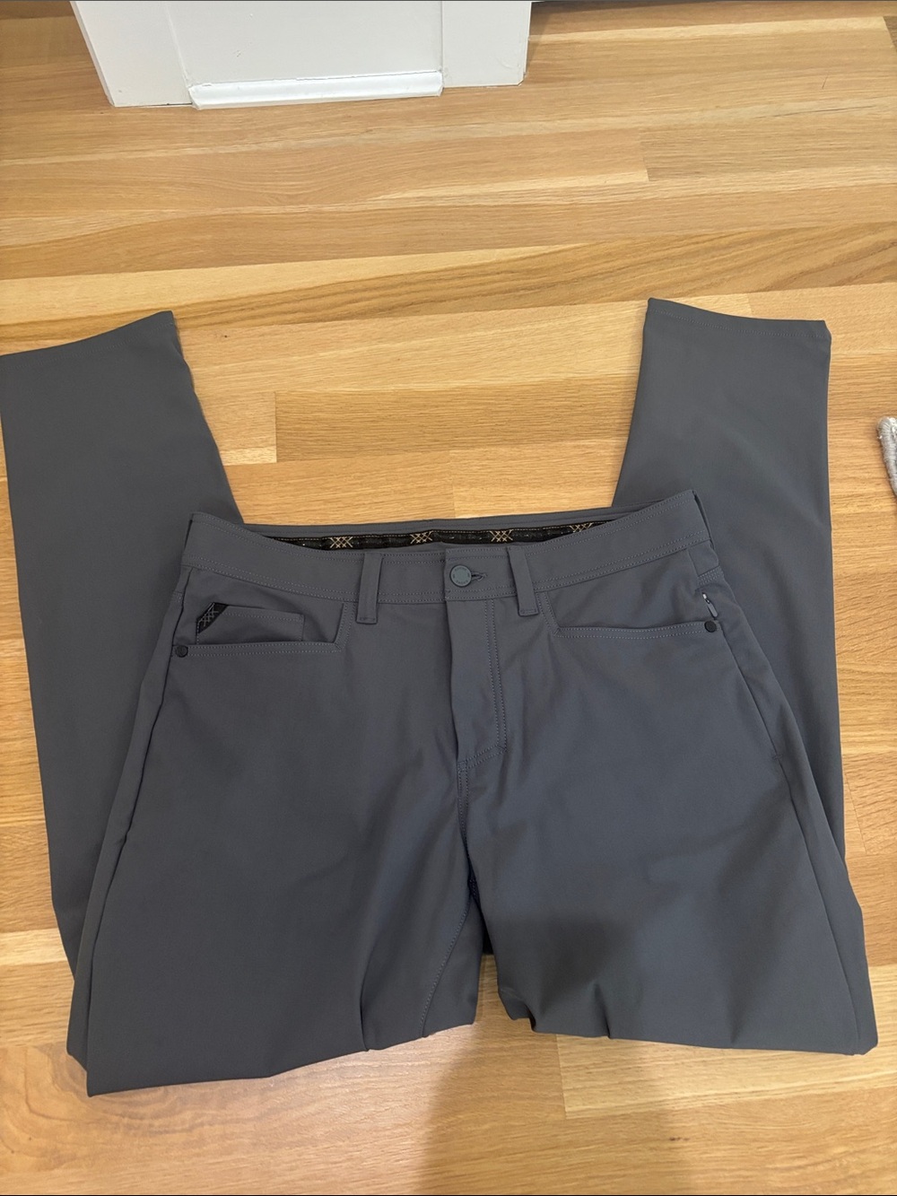 RHONE Men's Slate Gray Performance Chinos